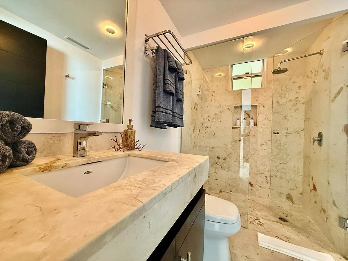 Private Beach Club-Penthouse For Large Groups Playa del Carmen Apartment