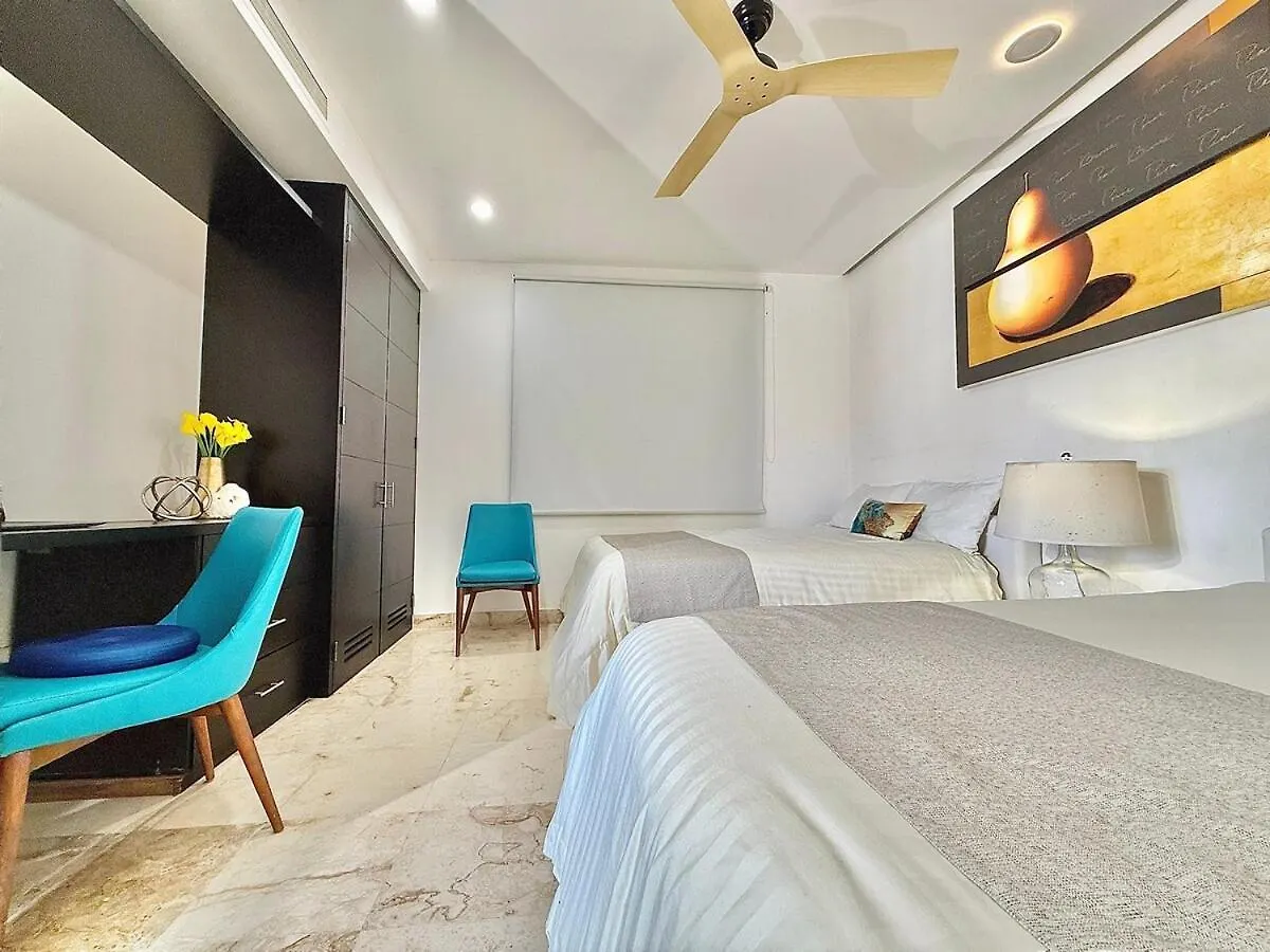 Private Beach Club-Penthouse For Large Groups Playa del Carmen